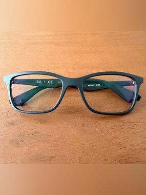 Ray Ban Matte Black Wayfarer Glasses RB 7047